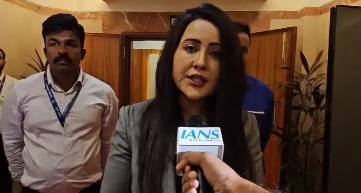 Wasting time discussing Rahul Gandhi: Amruta Fadnavis' mocking response to allegations