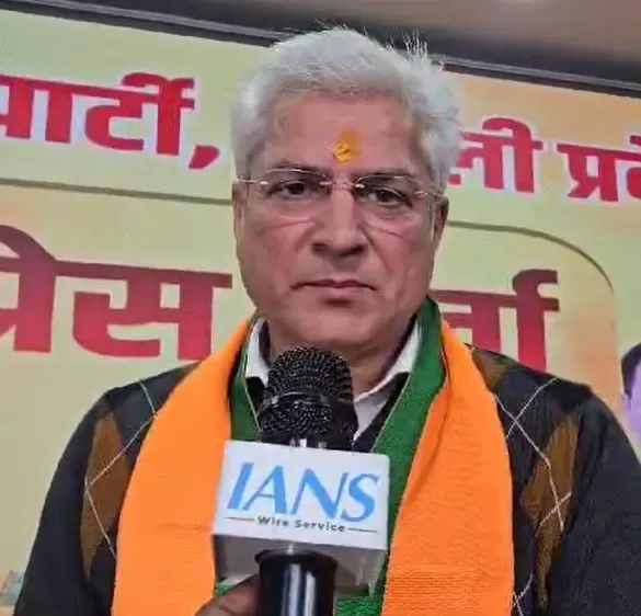 Kailash Gahlot Mocks AAP's Water Pipe Setup as a New Idea