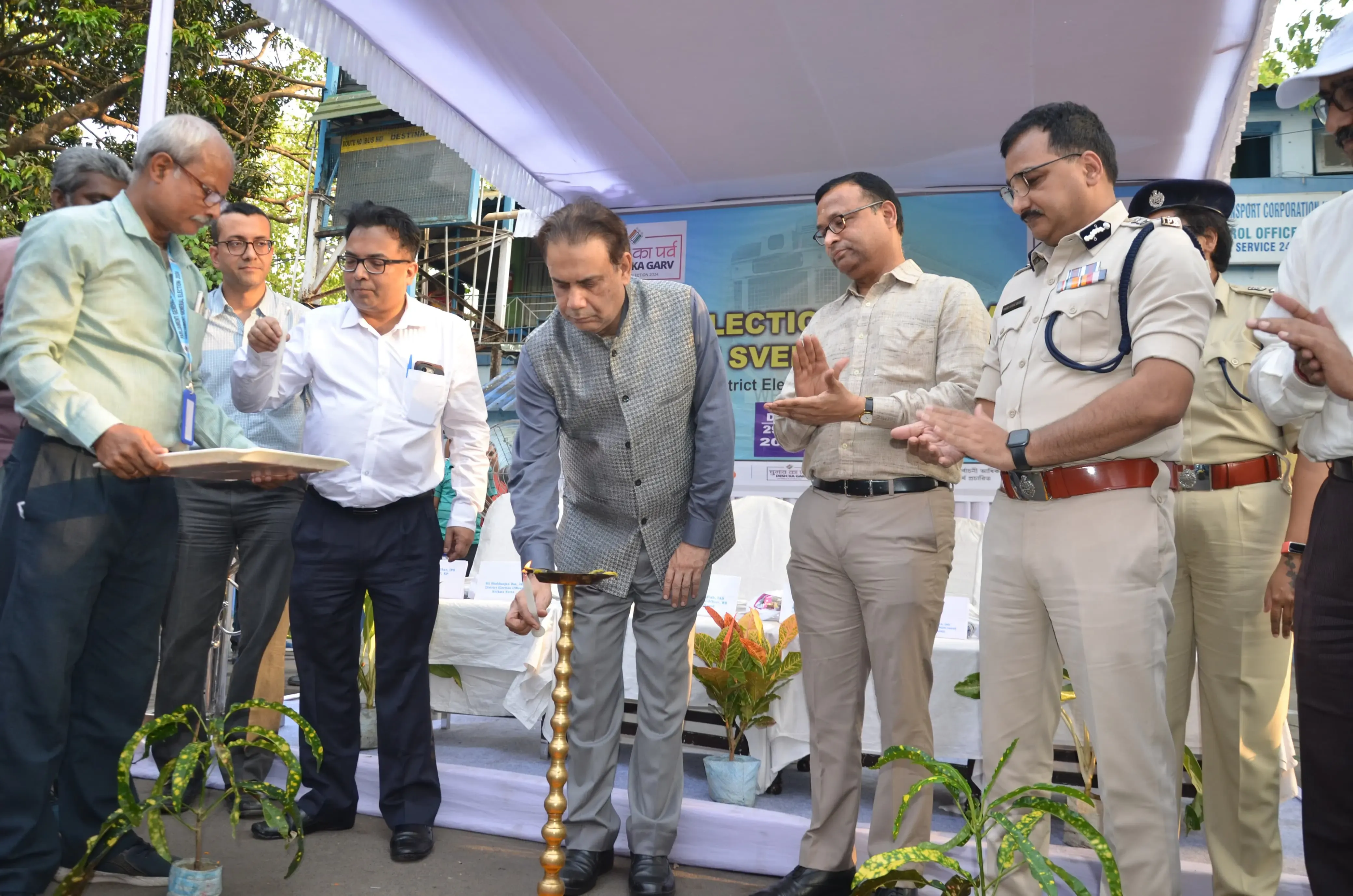 Retirement of West Bengal's Chief Electoral Officer Sparks Succession Uncertainty