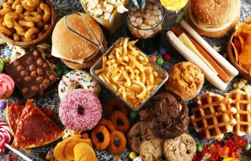 Study Reveals Link Between Western Diet and Lung Cancer Risk