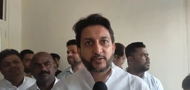 Is ECI's Conduct Lawful and Democratic? BJP's Rituraj Sinha Critiques Tejashwi Yadav's Boycott Threat