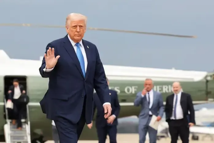 White House Refutes Claims of 90-Day Tariff Suspension