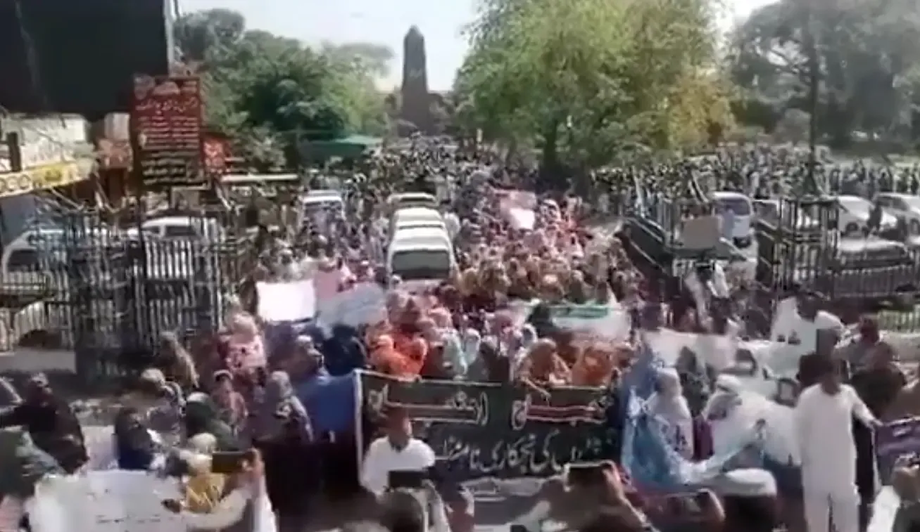 Massive Demonstrations in Punjab, Pakistan Against Healthcare Privatization