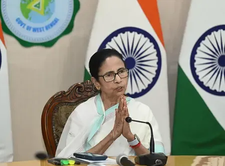 Why Won't Mamata Banerjee Comment on the SC Order Regarding DA Dues?