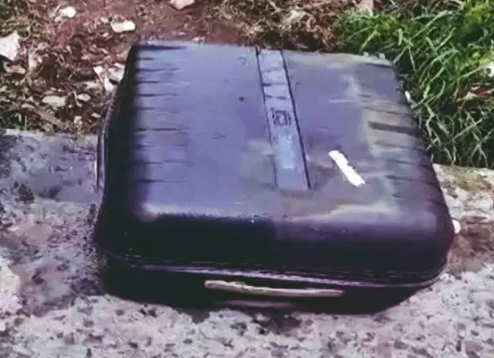 Woman's Corpse with Sealed Lips Discovered in Trolley Bag in Kolkata
