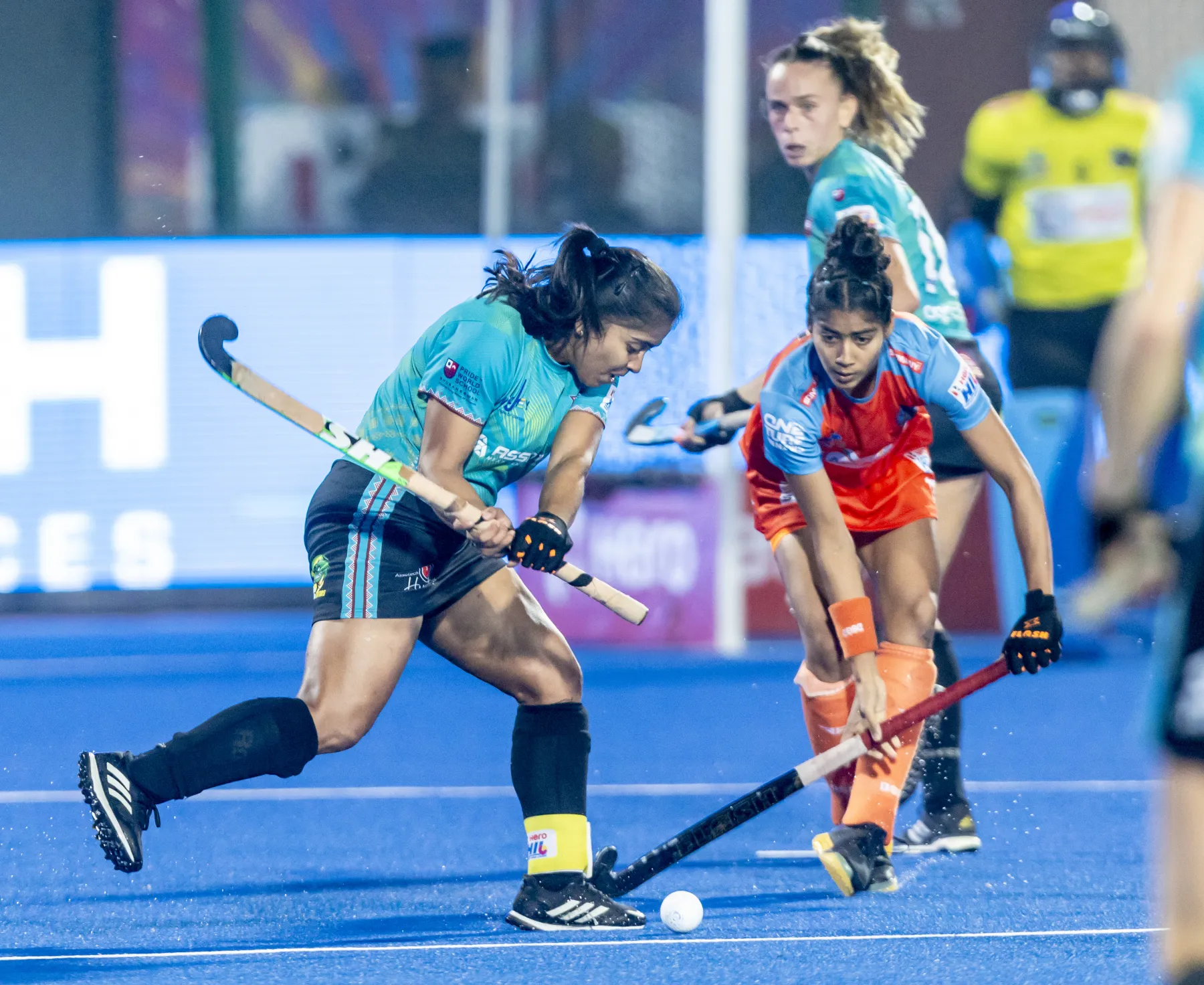 Women's HIL 2024-25: Delhi SG Pipers Triumph Over Odisha Warriors in Penalty Shootout