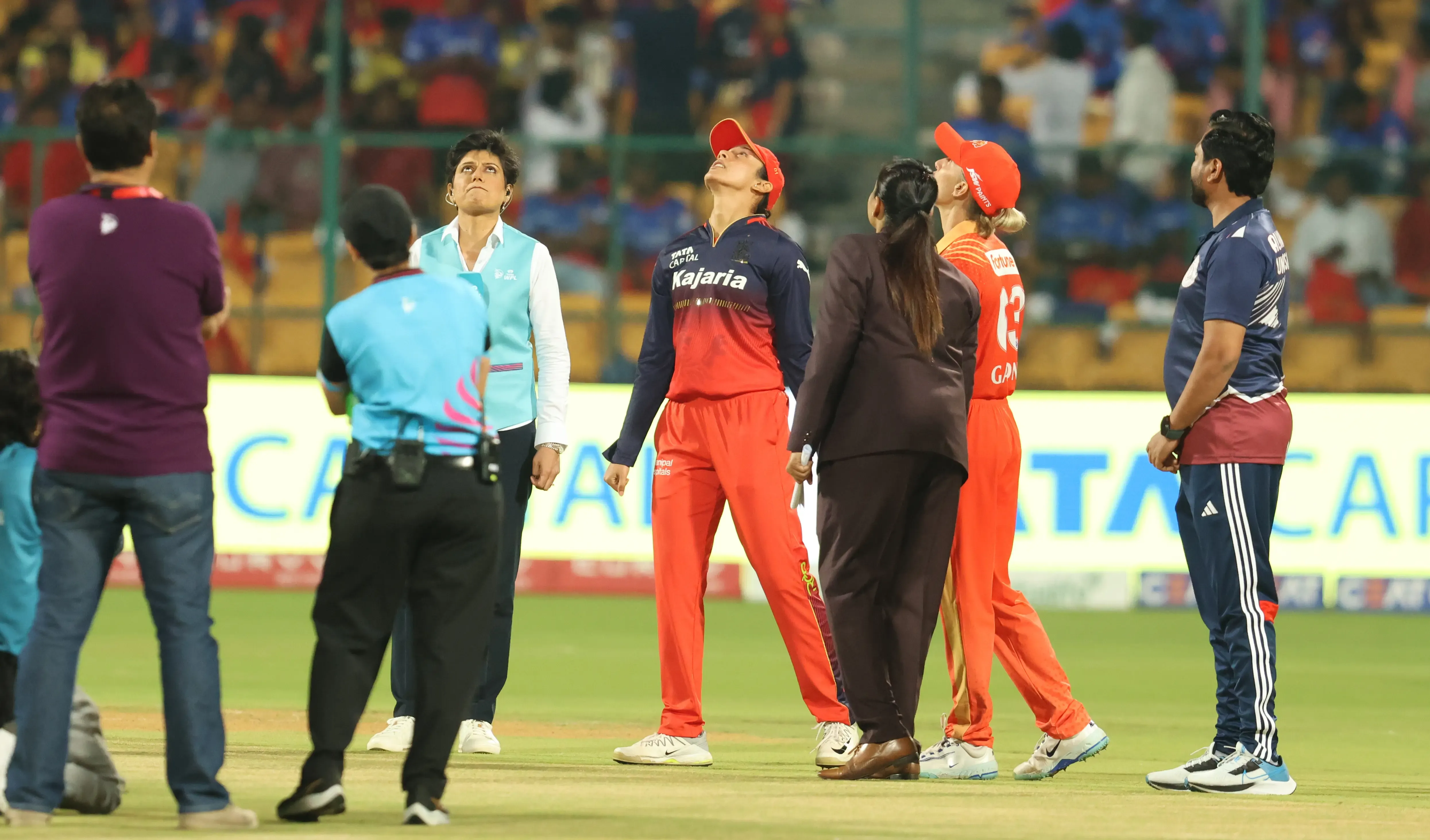 WPL 2025: Gujarat Giants Choose to Bowl First Against RCB