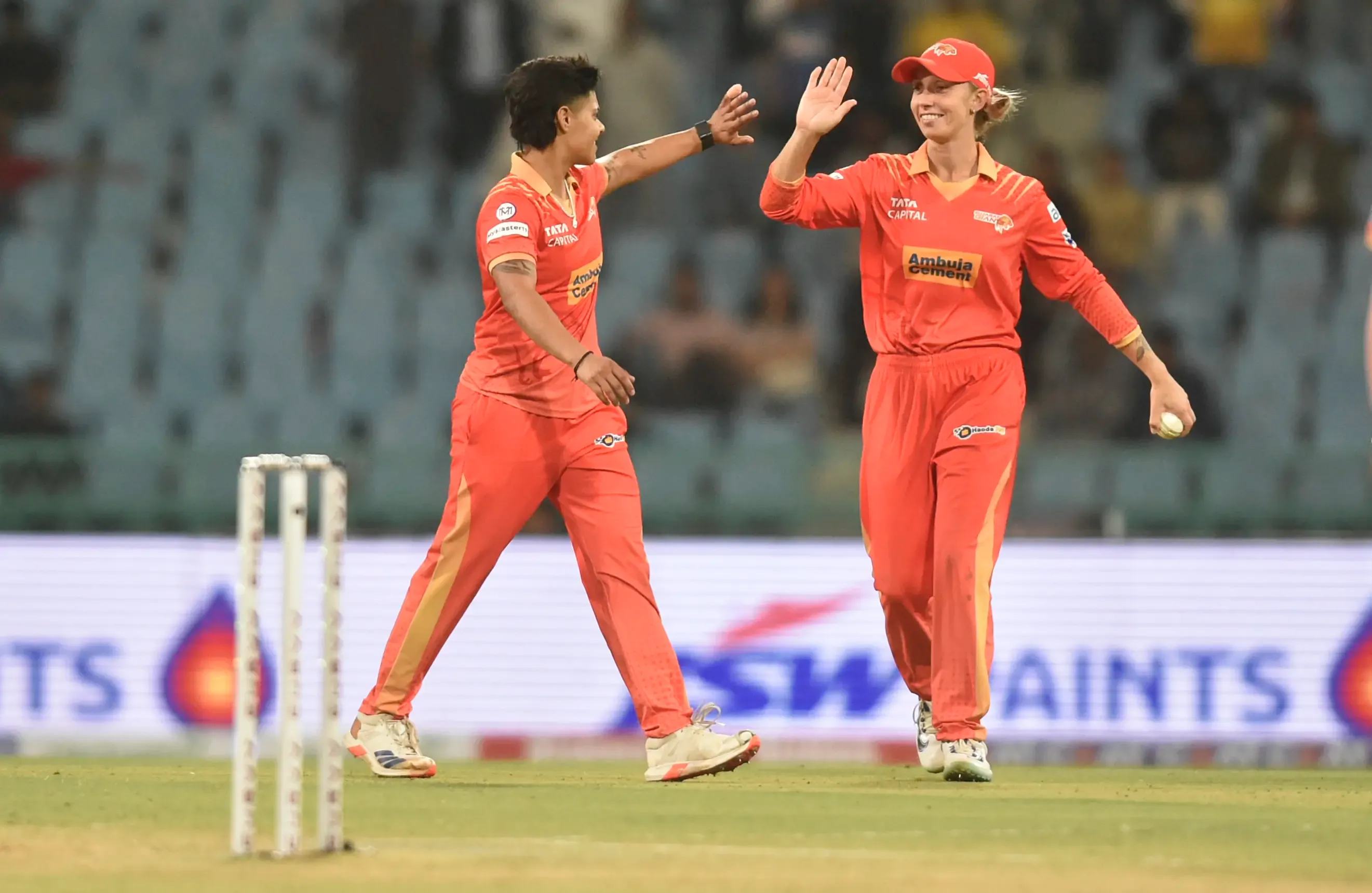 WPL 2025: Gujarat Giants Opt to Bowl First After Winning Toss Against Delhi Capitals