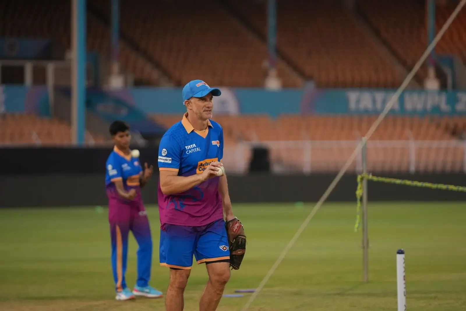 WPL 2025: Gujarat Giants Set to Clash with Mumbai Indians in Eliminator